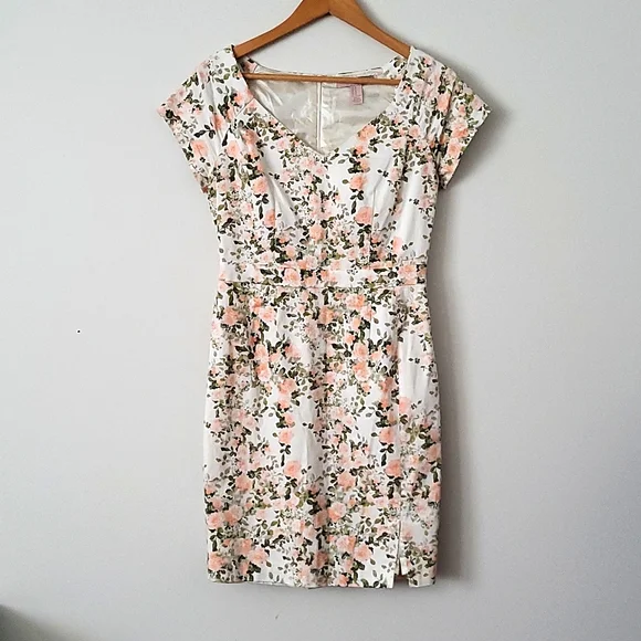 Forever 21 Contemporary Floral Sheath Dress - Picture 1 of 5